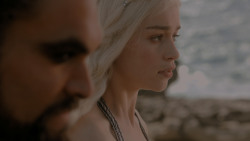 extant_GameOfThrones_1x01-WinterIsComing_4799