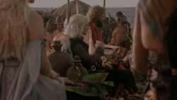 extant_GameOfThrones_1x01-WinterIsComing_4810