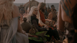 extant_GameOfThrones_1x01-WinterIsComing_4811