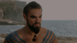 extant_GameOfThrones_1x01-WinterIsComing_4813