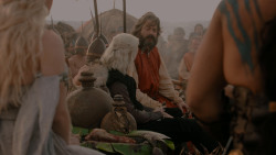 extant_GameOfThrones_1x01-WinterIsComing_4827