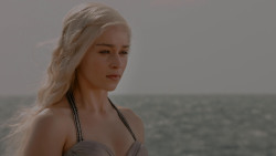 extant_GameOfThrones_1x01-WinterIsComing_4853