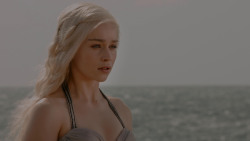 extant_GameOfThrones_1x01-WinterIsComing_4856