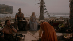 extant_GameOfThrones_1x01-WinterIsComing_4864