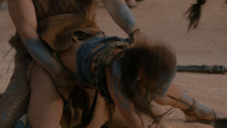 extant_GameOfThrones_1x01-WinterIsComing_4870