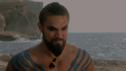 extant_GameOfThrones_1x01-WinterIsComing_4880