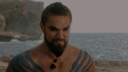 extant_GameOfThrones_1x01-WinterIsComing_4882