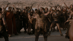 extant_GameOfThrones_1x01-WinterIsComing_4899