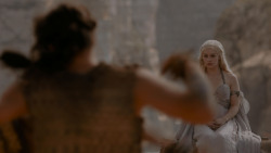extant_GameOfThrones_1x01-WinterIsComing_4900