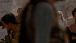extant_GameOfThrones_1x01-WinterIsComing_4902