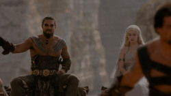 extant_GameOfThrones_1x01-WinterIsComing_4903