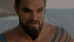 extant_GameOfThrones_1x01-WinterIsComing_4918