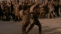 extant_GameOfThrones_1x01-WinterIsComing_4925