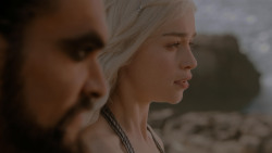 extant_GameOfThrones_1x01-WinterIsComing_4930