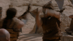 extant_GameOfThrones_1x01-WinterIsComing_4932