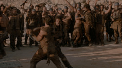 extant_GameOfThrones_1x01-WinterIsComing_4933