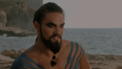 extant_GameOfThrones_1x01-WinterIsComing_4950