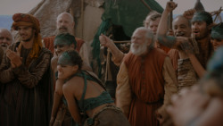 extant_GameOfThrones_1x01-WinterIsComing_4951