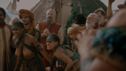 extant_GameOfThrones_1x01-WinterIsComing_4952