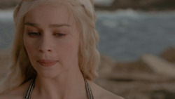 extant_GameOfThrones_1x01-WinterIsComing_4986