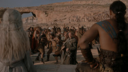 extant_GameOfThrones_1x01-WinterIsComing_4988