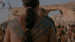 extant_GameOfThrones_1x01-WinterIsComing_5011