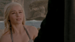 extant_GameOfThrones_1x01-WinterIsComing_5022