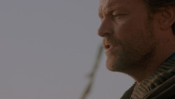extant_GameOfThrones_1x01-WinterIsComing_5035