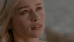 extant_GameOfThrones_1x01-WinterIsComing_5040