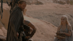 extant_GameOfThrones_1x01-WinterIsComing_5059