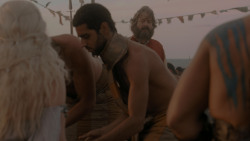 extant_GameOfThrones_1x01-WinterIsComing_5077