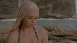 extant_GameOfThrones_1x01-WinterIsComing_5088