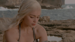 extant_GameOfThrones_1x01-WinterIsComing_5091