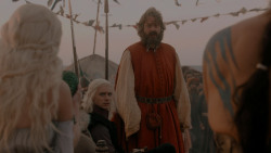 extant_GameOfThrones_1x01-WinterIsComing_5108
