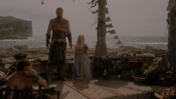 extant_GameOfThrones_1x01-WinterIsComing_5134