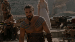 extant_GameOfThrones_1x01-WinterIsComing_5159