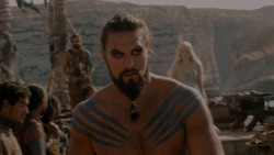 extant_GameOfThrones_1x01-WinterIsComing_5163
