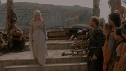 extant_GameOfThrones_1x01-WinterIsComing_5168