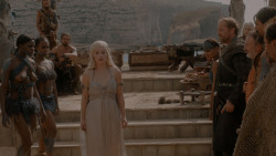 extant_GameOfThrones_1x01-WinterIsComing_5176