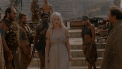 extant_GameOfThrones_1x01-WinterIsComing_5181