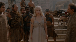 extant_GameOfThrones_1x01-WinterIsComing_5183