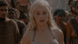 extant_GameOfThrones_1x01-WinterIsComing_5197
