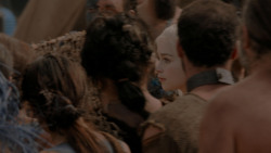 extant_GameOfThrones_1x01-WinterIsComing_5204
