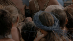 extant_GameOfThrones_1x01-WinterIsComing_5210