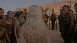 extant_GameOfThrones_1x01-WinterIsComing_5214