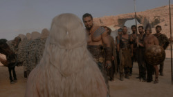 extant_GameOfThrones_1x01-WinterIsComing_5220
