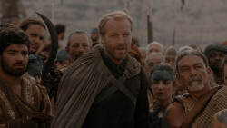 extant_GameOfThrones_1x01-WinterIsComing_5233