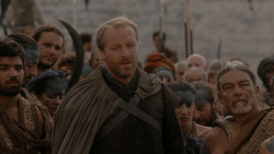 extant_GameOfThrones_1x01-WinterIsComing_5234