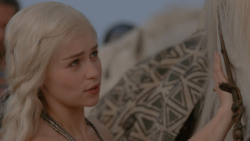 extant_GameOfThrones_1x01-WinterIsComing_5247