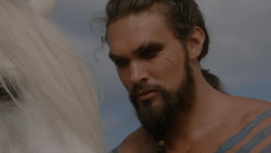 extant_GameOfThrones_1x01-WinterIsComing_5252